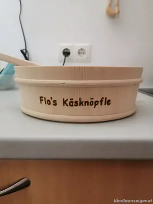Käsknöpfle Servierschale  Bild 2