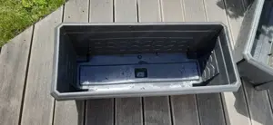 vergebe 2 Stk Pflanzkasten Bild 2