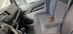 Peugeot Expert  mit sehr wenig Km.  Bild 10