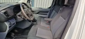 Peugeot Expert  mit sehr wenig Km.  Bild 9