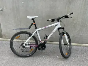 Jugend-Mountainbike   fahrbereit, aber mit Gebrauchsspuren Bild 2