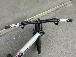 Jugend-Mountainbike   fahrbereit, aber mit Gebrauchsspuren Bild 13