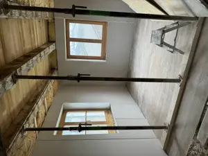 Altbausanierung, Verputzarbeiten, Malerarbeiten, Abbrucharbeiten,... Bild 6