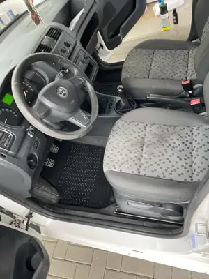 Skoda Praktik Bild 9