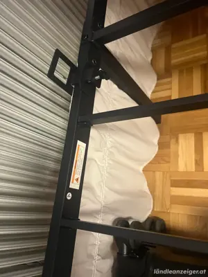 Metal Bett Bild 5