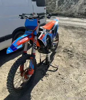 KTM SX-F Motocross Bild 5