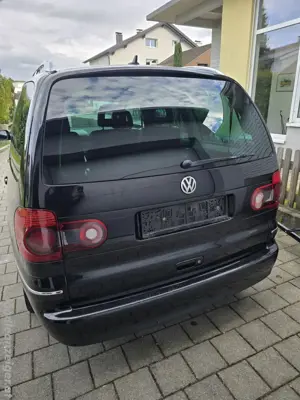 VW Sharan 1,9 Tdi Bild 2