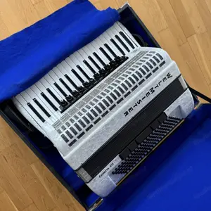 Akkordeon Weltmeister Cassotto 