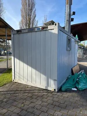 Container 16 Fuss Bild 2