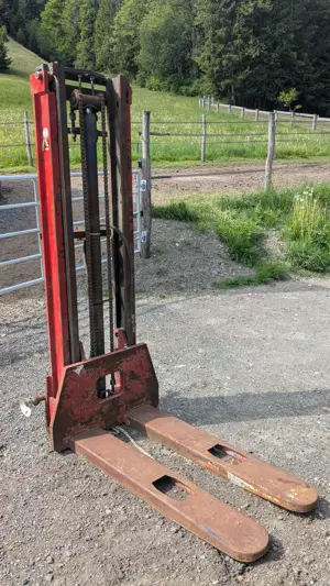 Hubmast Stapler