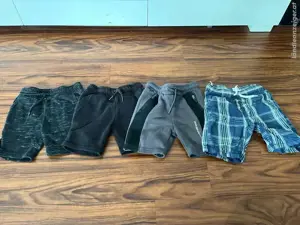 Kurze Hosen Gr. 104 Bild 2