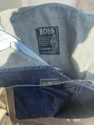 Verkaufe zwei schöne neue Jeans Marke Boss ! Bild 5