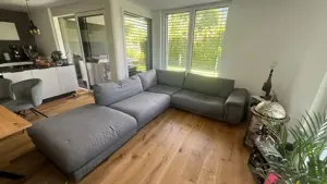 Große Couch grau in sehr gutem Zustand Bild 3