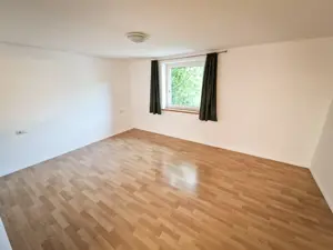 Provisionsfreie, helle 2-Zimmer-Wohnung mit großer Terrasse zentral in Hittisau! Bild 4