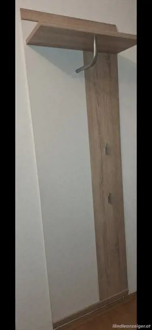 Garderobenschrank  mit Spiegel und Jackenaufhänger  Bild 3