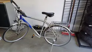 Älteres Fahrrad