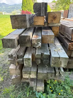 Holzbalken 