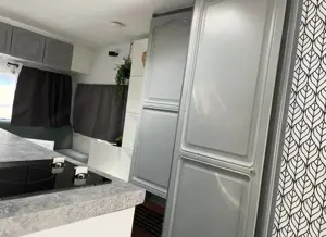 Herzensprojekt abzugeben: Knaus Azur 510  Baujahr 1989   leicht, geräumig, gepflegt Bild 3