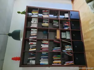 Regalwand gratis abzugeben