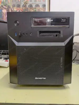Gaming Eigenbau PC i5-13600K,64GB,2x1TB M.2 SSD,4TB HDD,RTX3060Ti,Bluray LG BH10LS38..........lesen!