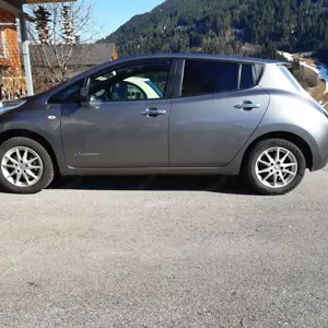 Nissan Leaf mit neuem Pickerl Bild 8