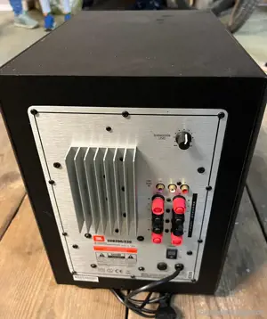 JBL subwoofer 200 230 Bild 2