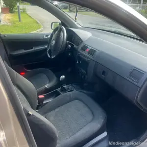skoda fabia 1.4 Benziner sitzheizung klima AHK Bild 8
