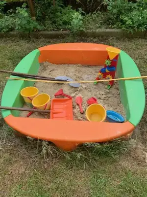 Sandkasten für Kinder