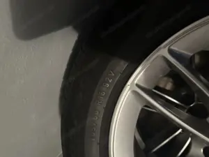 Mercedes w177 Originale alufelgen mit Pirelli sommerreifen