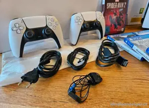 PlayStation 5 Disc + 2 Controllers+ 6 Spielen Bild 2