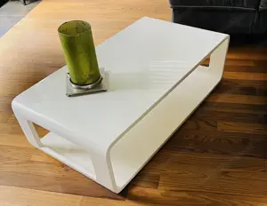 Designer Couch Tisch