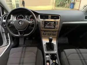 Golf 7 1,6 TDI R-Line Bild 9