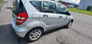 Mercedes Benz vorgef. bis 06.2026 Bild 3