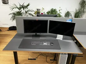 Nowy Styl Schreibtisch, elektrisch höhenverstellbar, inklusive Sichtblende   Top Zustand! Bild 2