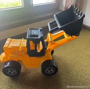 Spielzeug Bagger