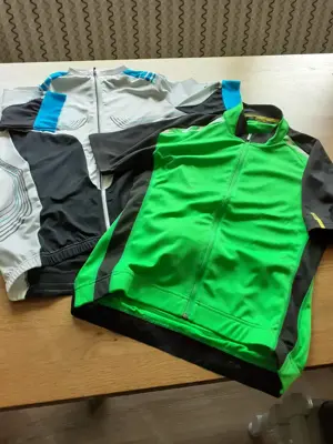 Fahrradbekleidung für Herren Gr. M Bild 6