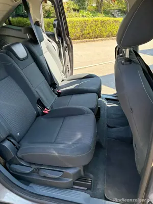 Ford Grand C-Max Titanium 2.0D Bild 8