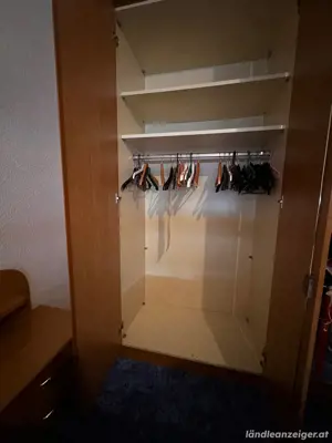 Schlafzimmer komplett 6 türig Bild 4