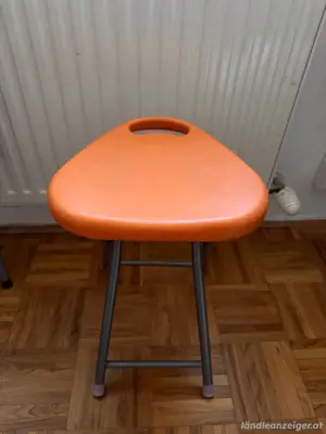 diverse Klappstühle