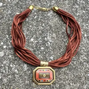 Collier Michaela Frey Team Bild 3