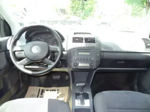 Automatik Wenig Kilometer VW POLO Cool Family 1,4 !!  4 Zylinder !! Bild 8