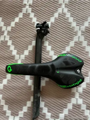 Rad Sattel Carbon