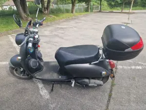 SNE Streetsound Elektro-roller 