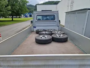 VW Crafter Pritsche!  2,0 Tdi  Erst 36000km! Zwillingsbereift! Bild 2