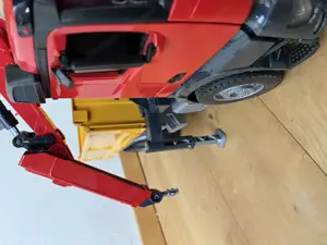 Bruder Kipplader von Mercedes Bild 6