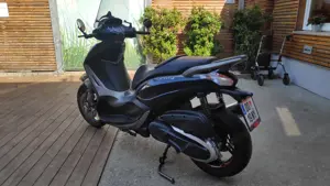 Piaggio BEVERLY 350 Sport Touring Bild 9