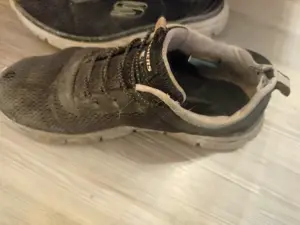 Verkaufe Getragene Skechers Schuhe  Bild 3