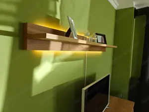 Wunderschöne hochwertige Wohnwand aus Eiche Bild 2