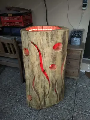 Stehtisch aus Holz m. Glasplatte 150cm u. Beleuchtung Bild 4
