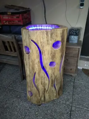 Stehtisch aus Holz m. Glasplatte 150cm u. Beleuchtung Bild 7
